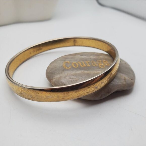 Vintage‎ monet gold plated bracelet well made jewelry bangle